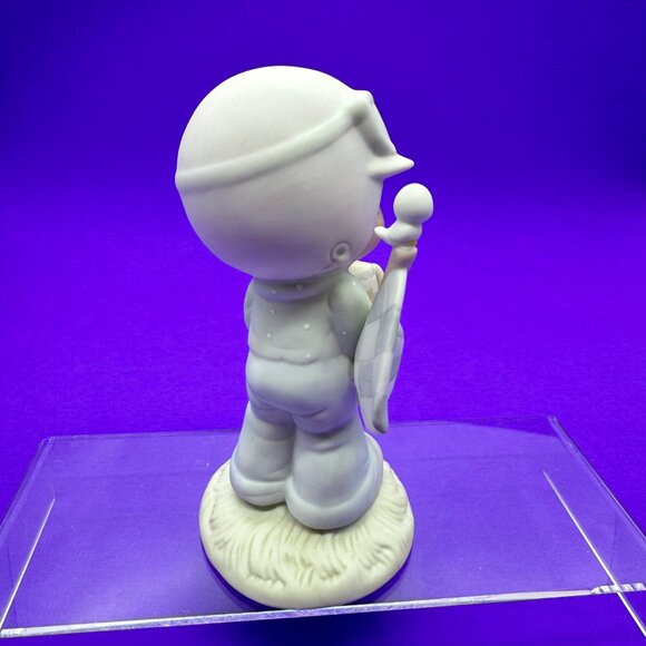 Precious Moments Trust in the Lord To the Finish 1984 PM842 Collector's Club - Picture 2 of 5